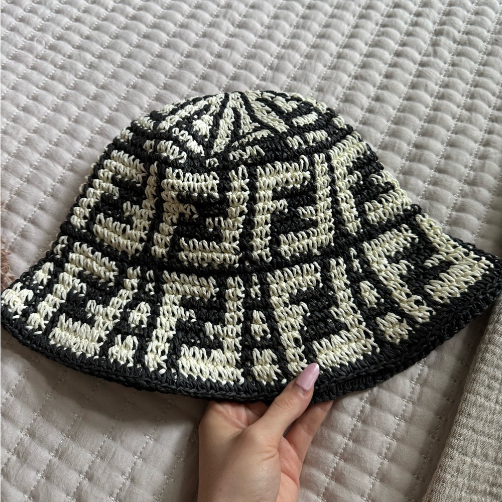 Fendi woven straw hat